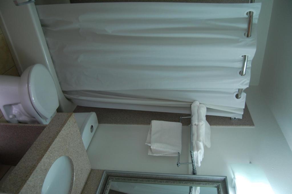 Towne Motel 亚历山德里亚 客房 照片